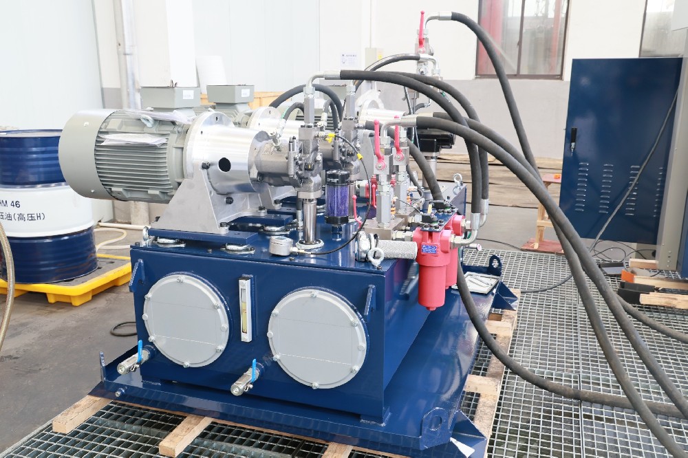 船用液壓舵機(jī)油缸助力航運(yùn)業(yè)高效運(yùn)行